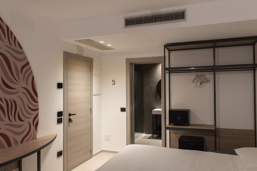 Hub Hotel Губбио Экстерьер фото