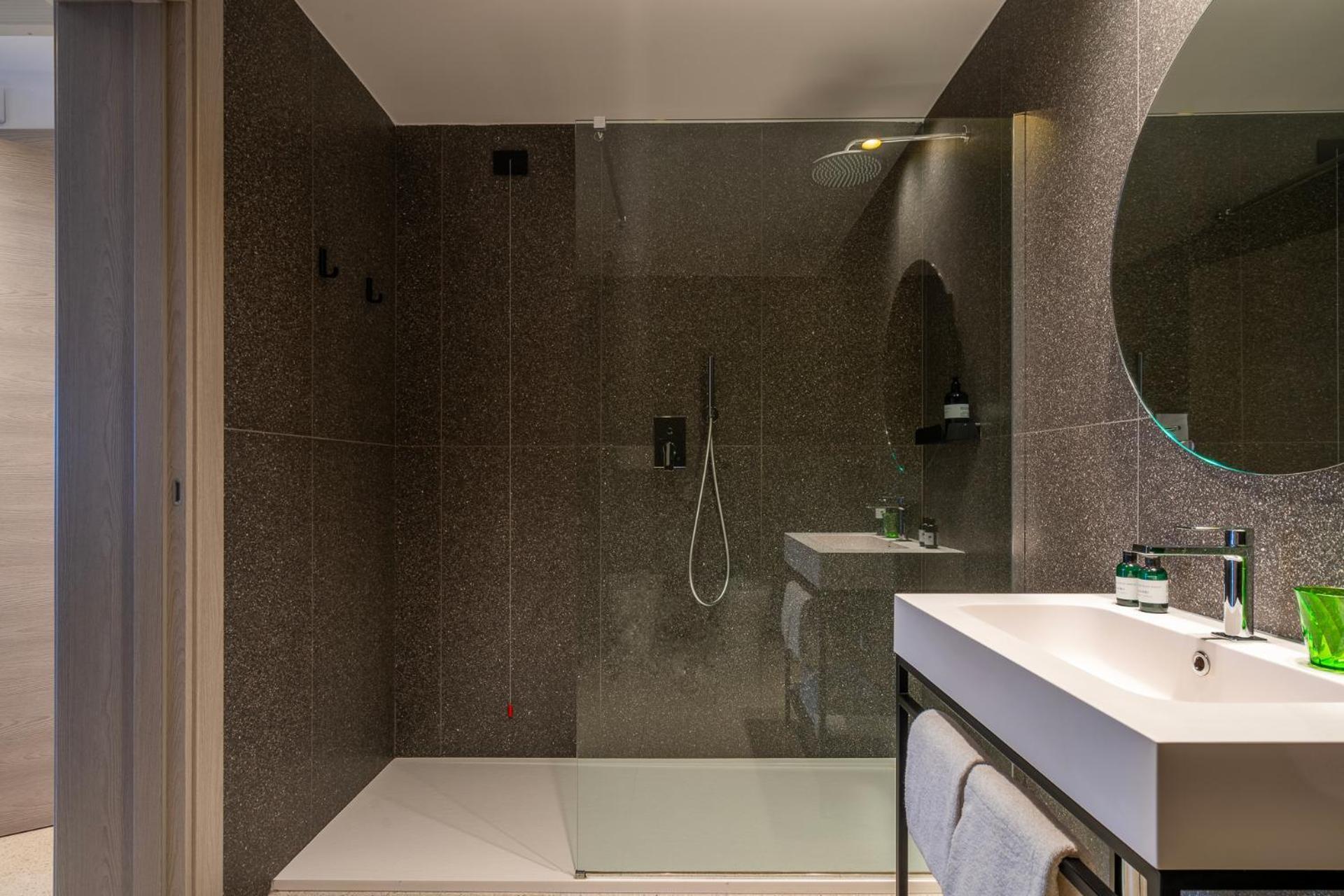 Hub Hotel Губбио Экстерьер фото